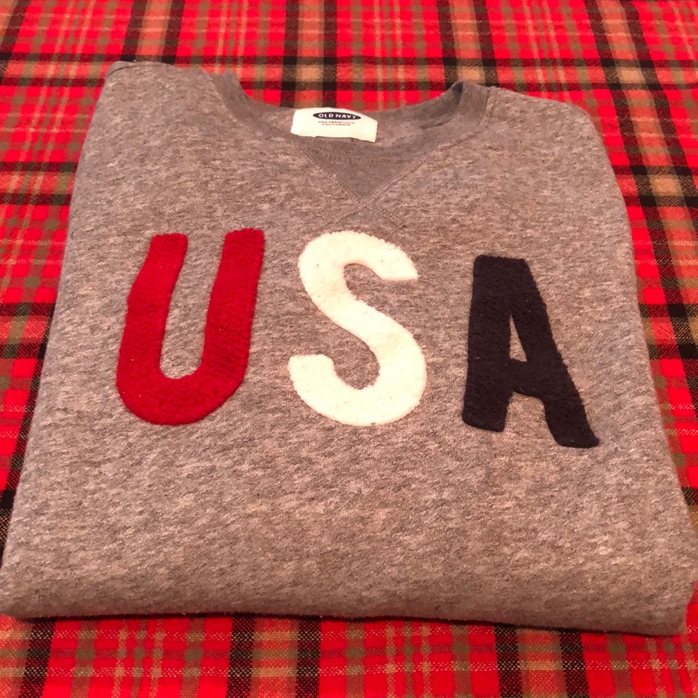 Old Navy USA crewneck